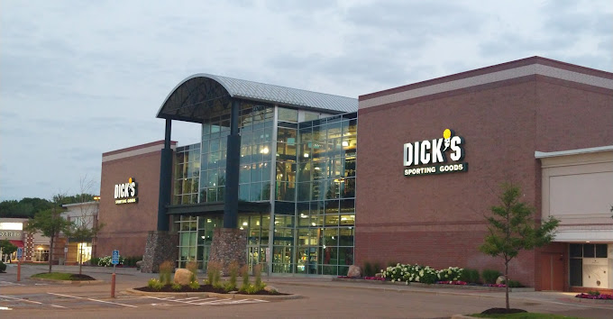 Dick’s Sporting Goods-Woodbury, MN